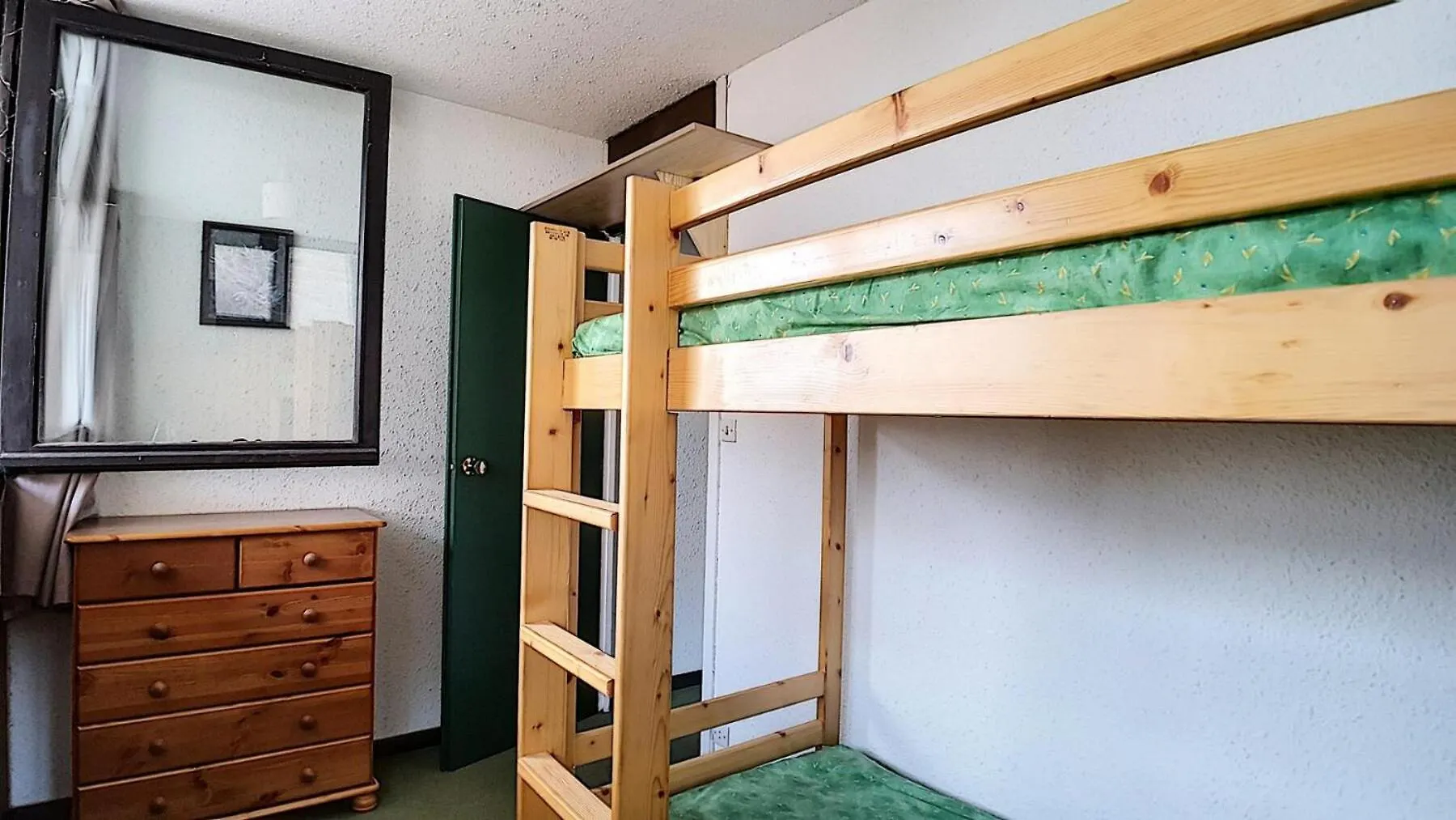 Residence Aravis - Appartement Spacieux - Depart Et Retour Ski Aux Pieds - Balcon Vue Montagnes Mae-3704 Saint-Martin-de-Belleville Apartment